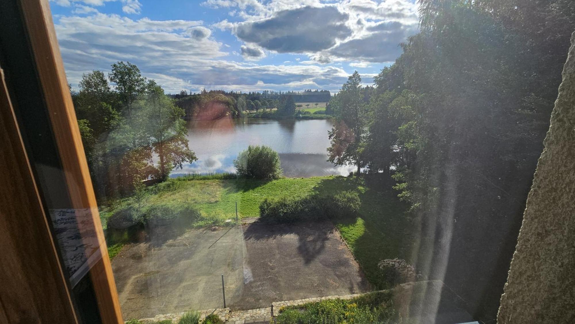 Hotel Chytrov Volfirov エクステリア 写真